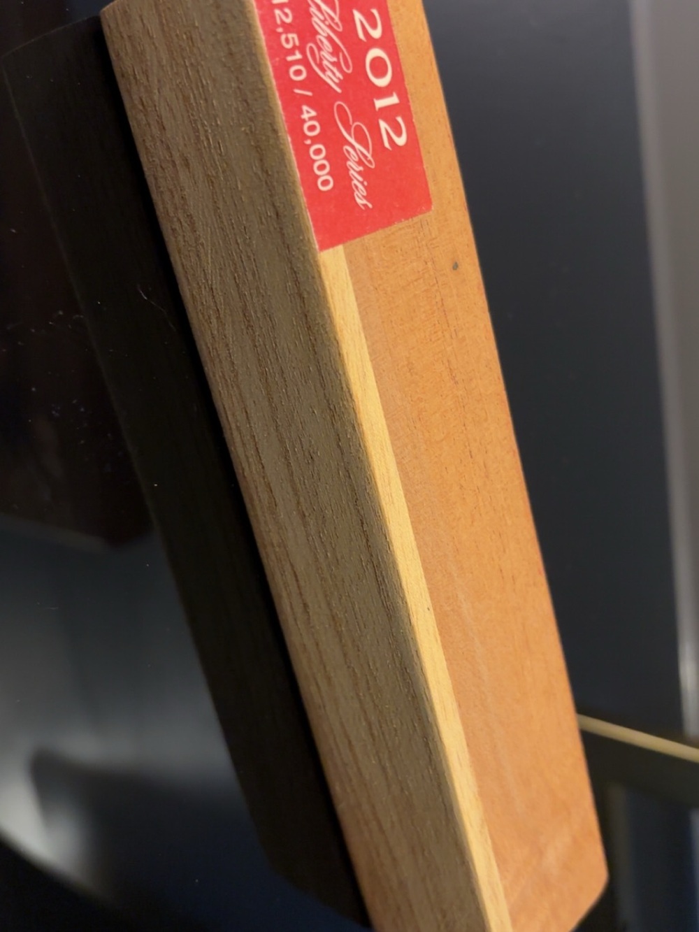 Red Wooden Cigar Box - Picture 6 of 6